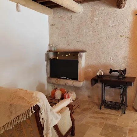 Ferienwohnung La Taniere Lagarde-Pareol Exterior foto